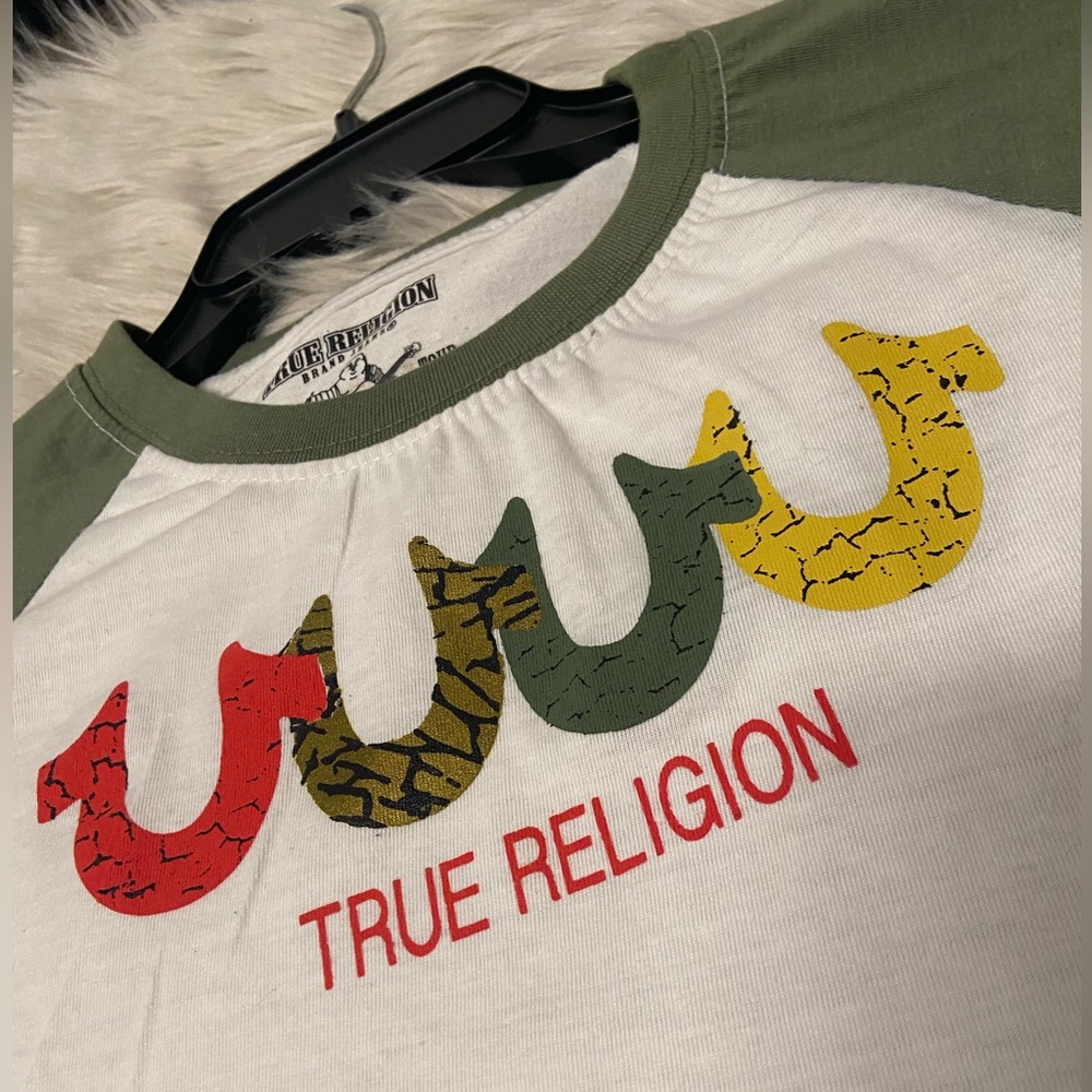 True Religion - Picture 4 of 7